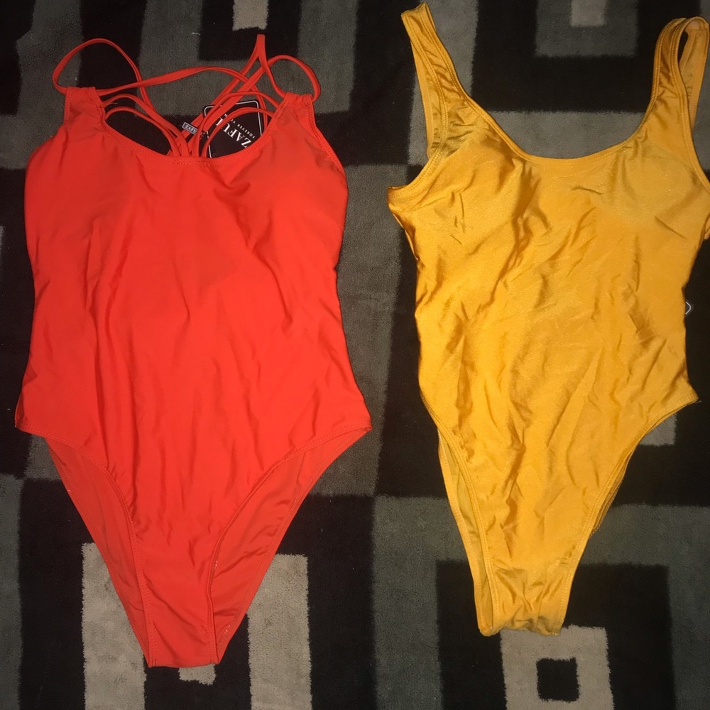 Bathing suit